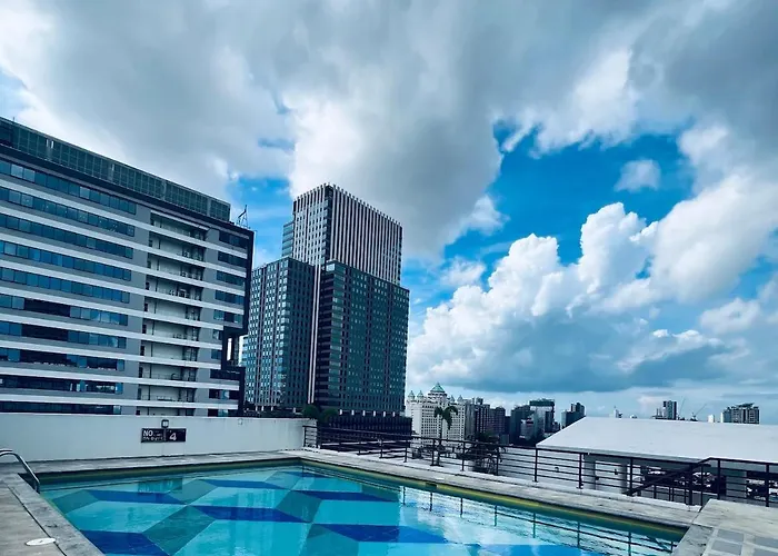 Cozy Walk To It Park - Fast Wifi & Pool Access Appartamento Cebu